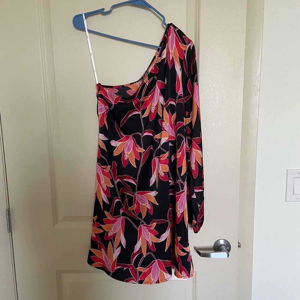 NWT Lulus One Shoulder Cocktail Dress